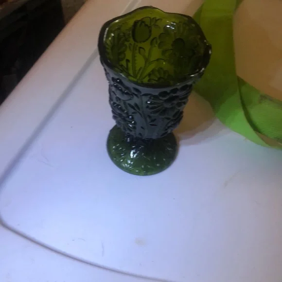 But - Picture 1 of 7